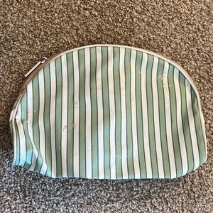 Makeup bag